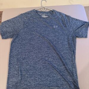 Under Armour dri fit short sleeve shirt